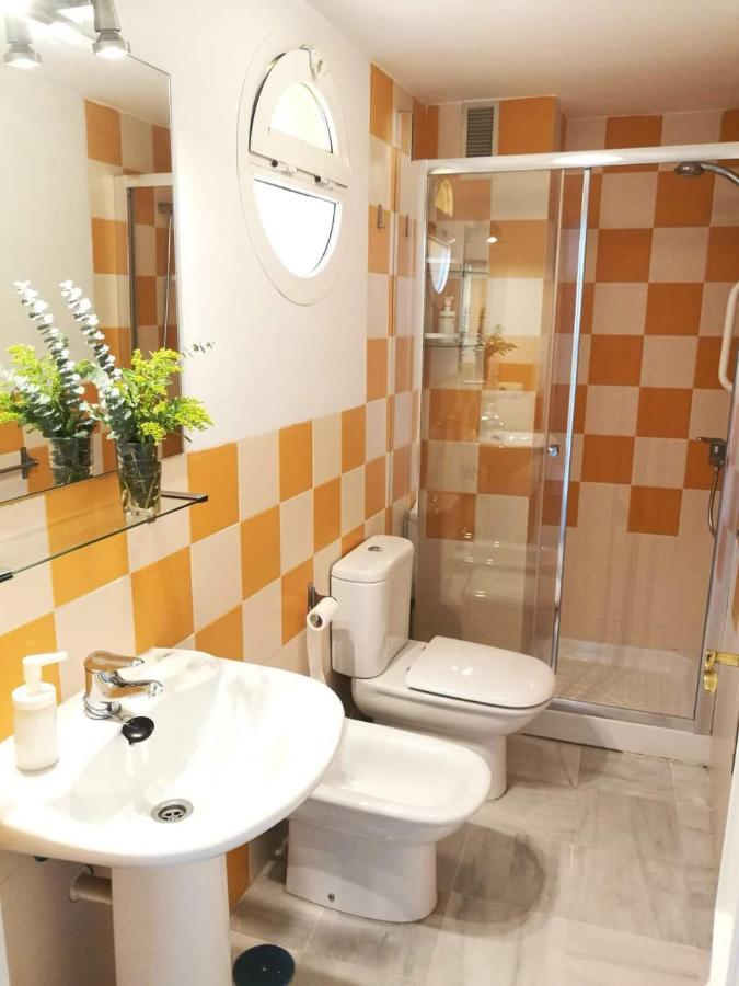 Trianabridgeviews ático Con Vistas Al Puente De Triana Calle Castilla 38 Appartamento